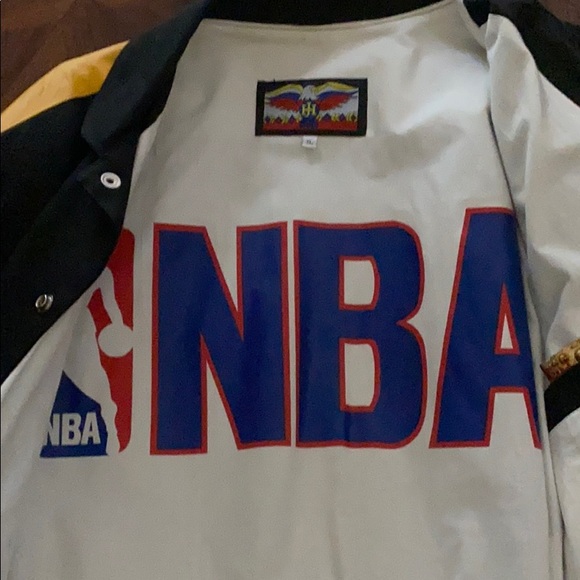 Lakers Xl leather jacket - Picture 3 of 7